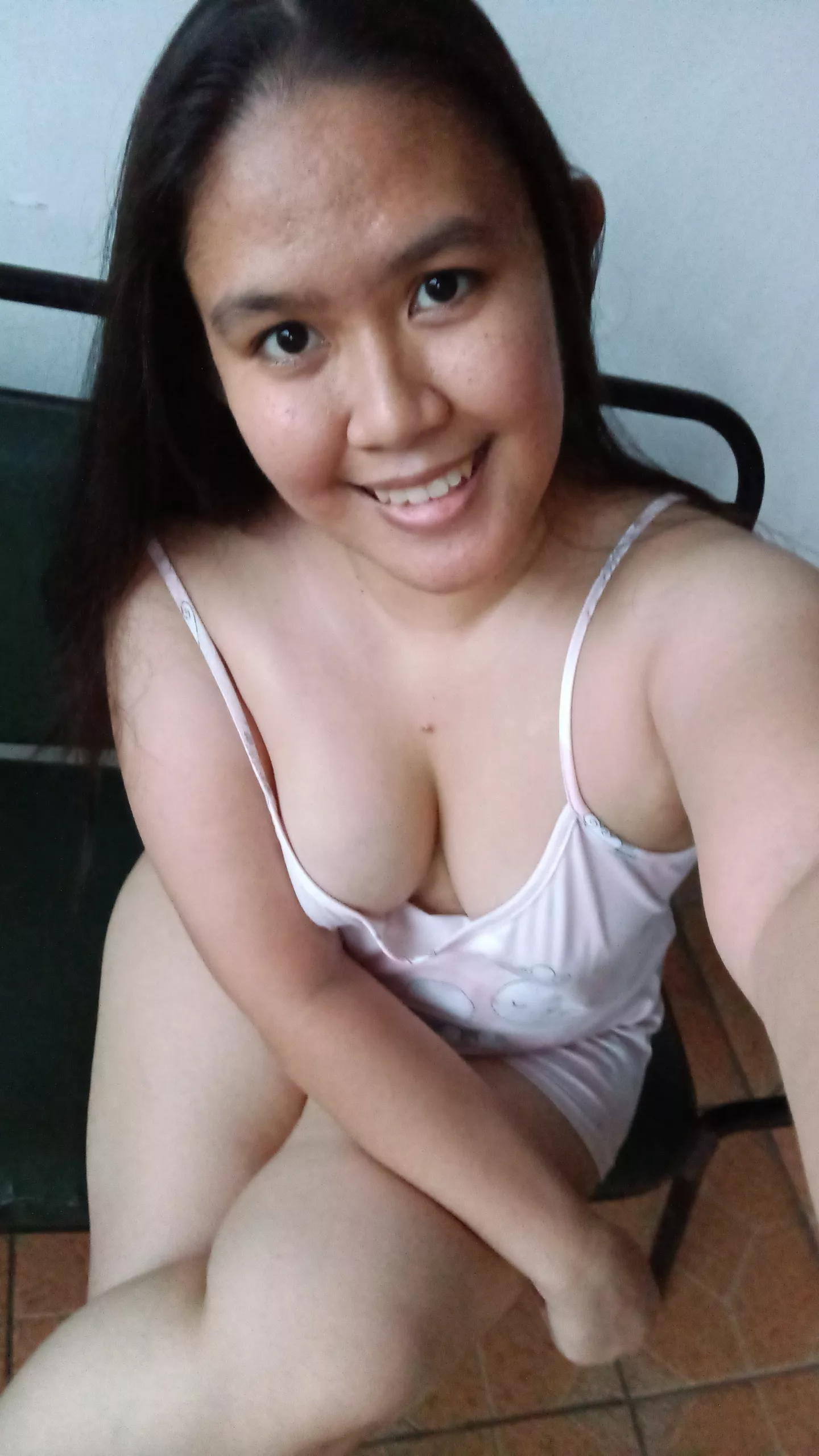 Barely hanging in there! posted by Acel32