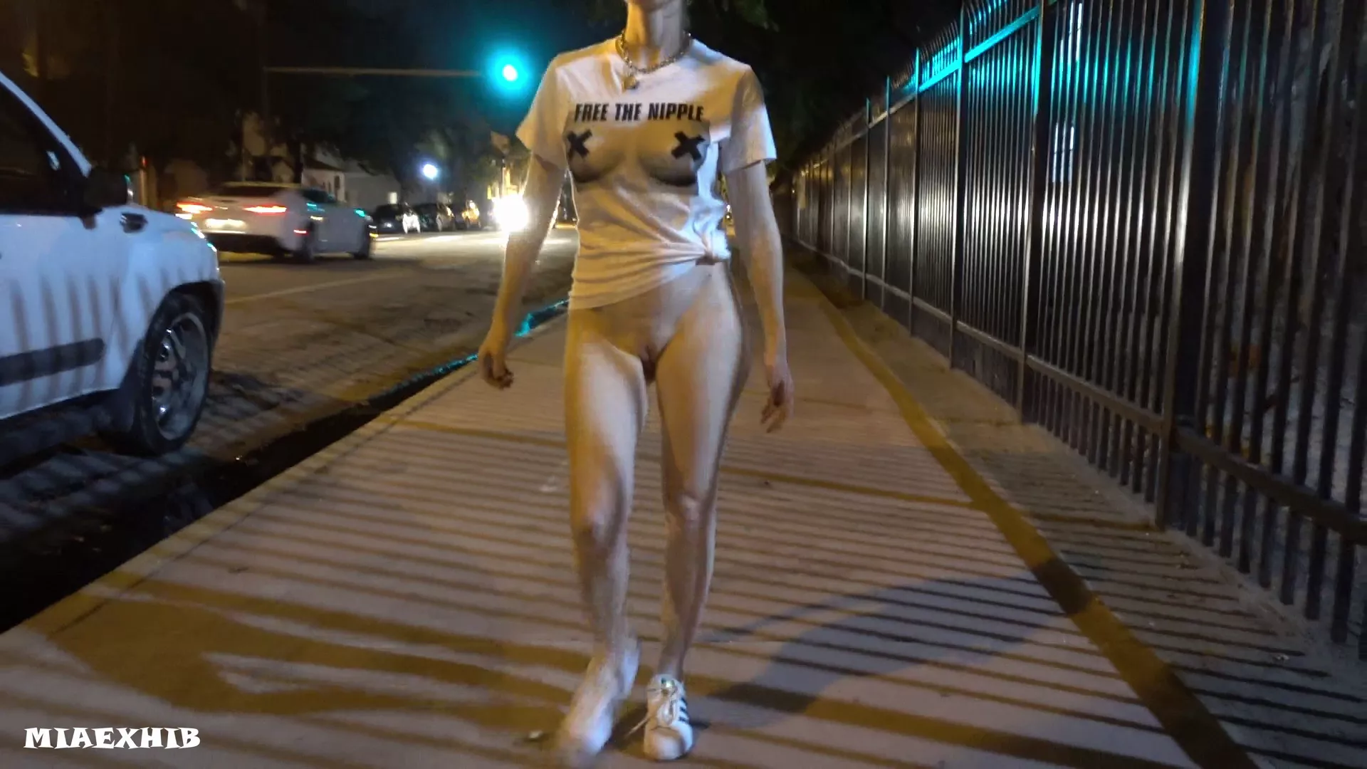 Bottomless walk with a fitting tshirt ;) posted by miaexhib