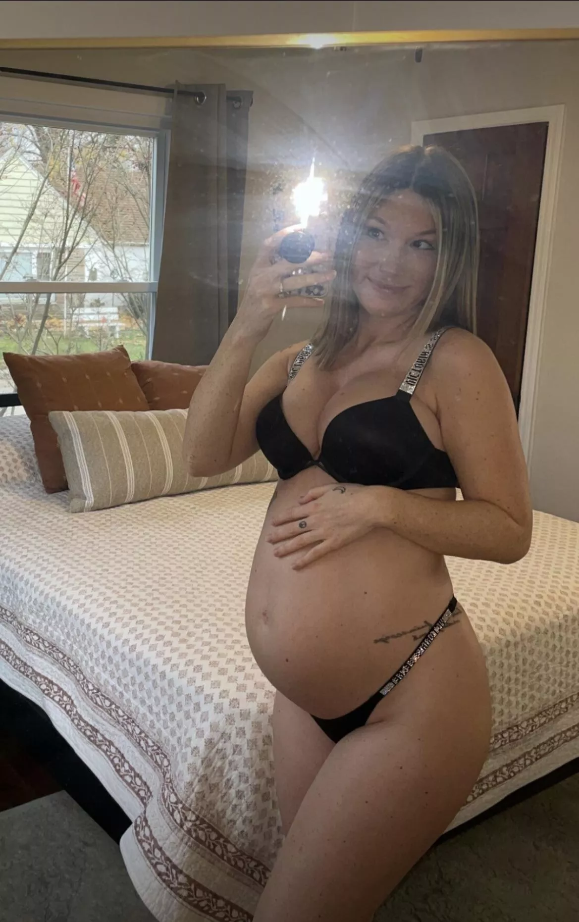 Can I send you my preggo nudes? posted by Mastervixennnn