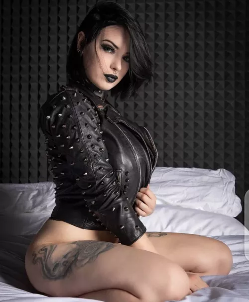 Did you like my leather? by Only_Cow_4188