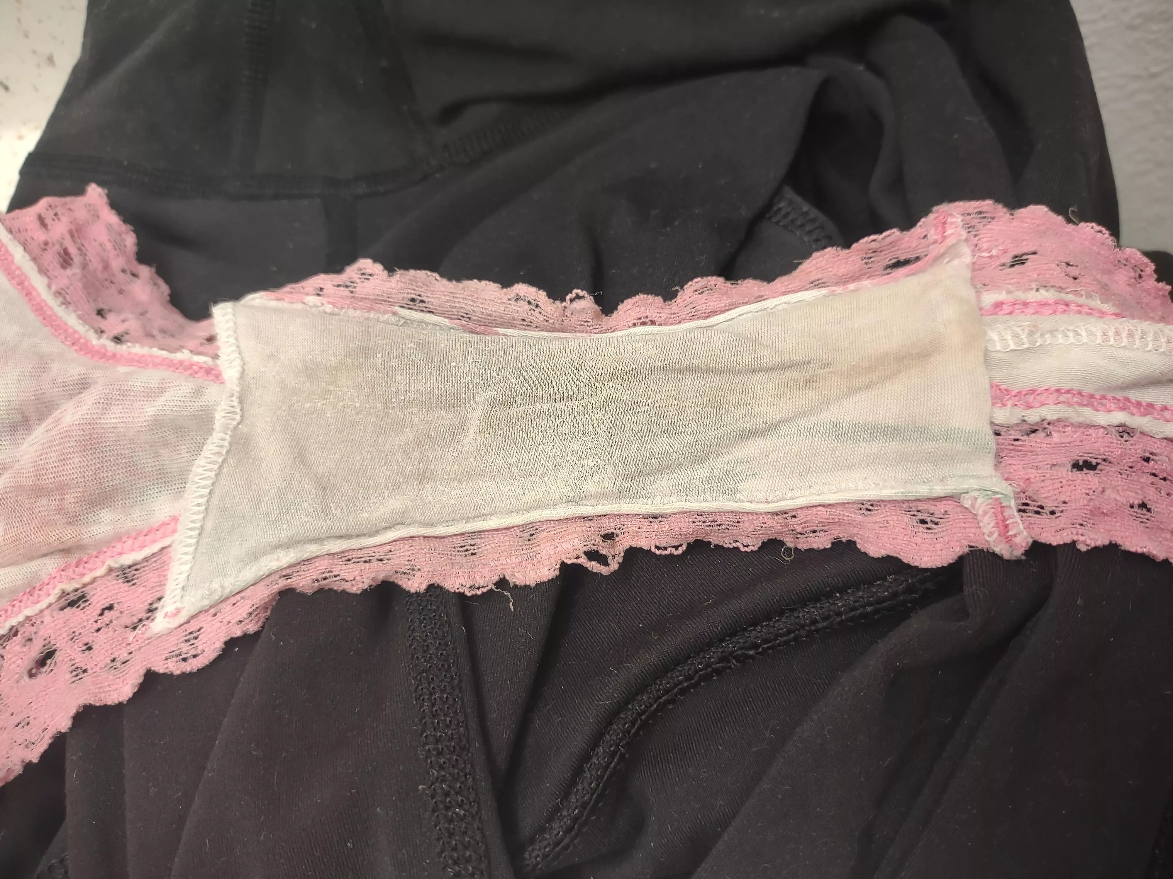 Dirty, smelly...perfect! They smell like PUSSY!! posted by DirtyFrenchCurves