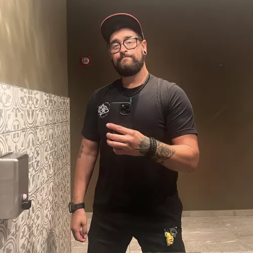 Dope Night @ Work. I can’t wait to get off and farm for some artifice armor 😅 by SouthernSendPie