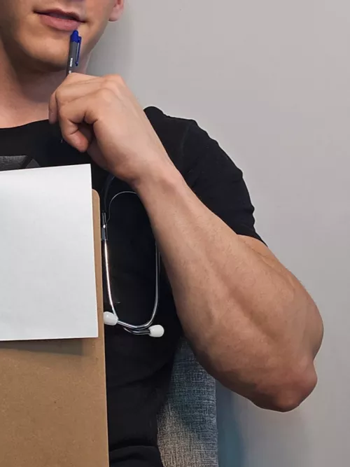 Dr. John 👨‍⚕️🩺 by John_fitness91