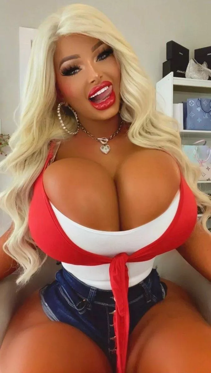 Haley is amazing posted by NewBimboSimp