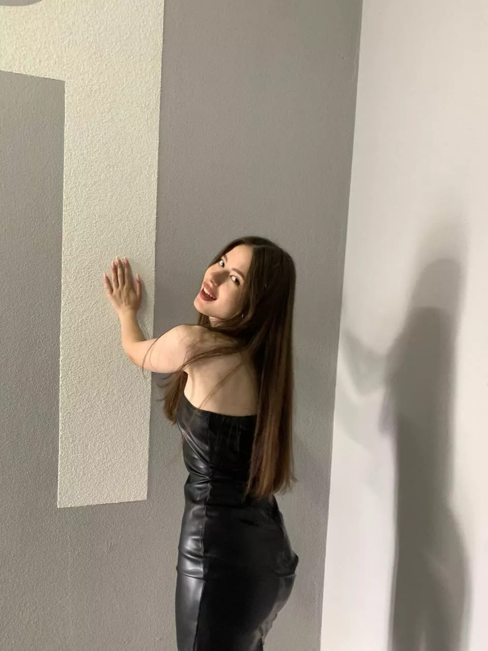 Hope I pretty 👧 posted by Yummy_Strawberry_535