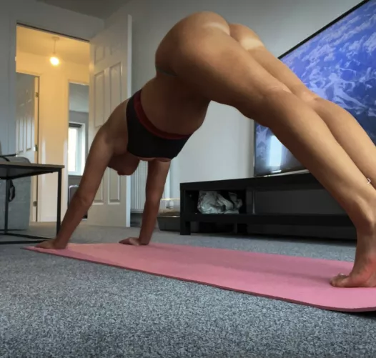 im a yoga beginner by maridan48