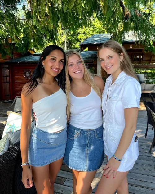 In White by whitetoweltw