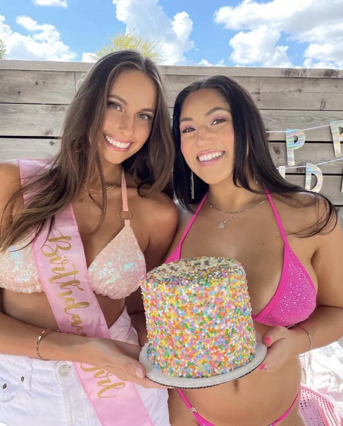 Left or Right? posted by BingoDino-dna