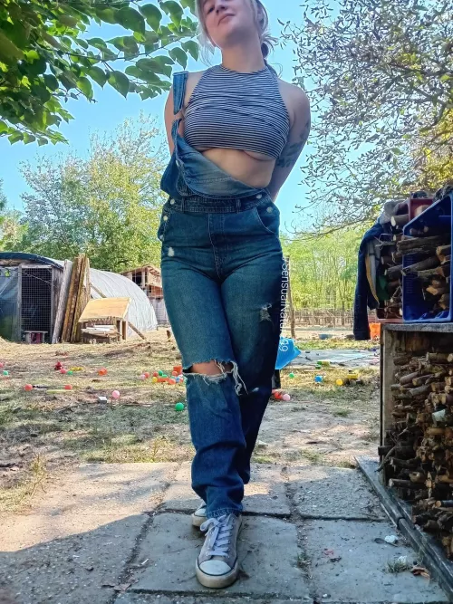 Loving this top by SensualNature99