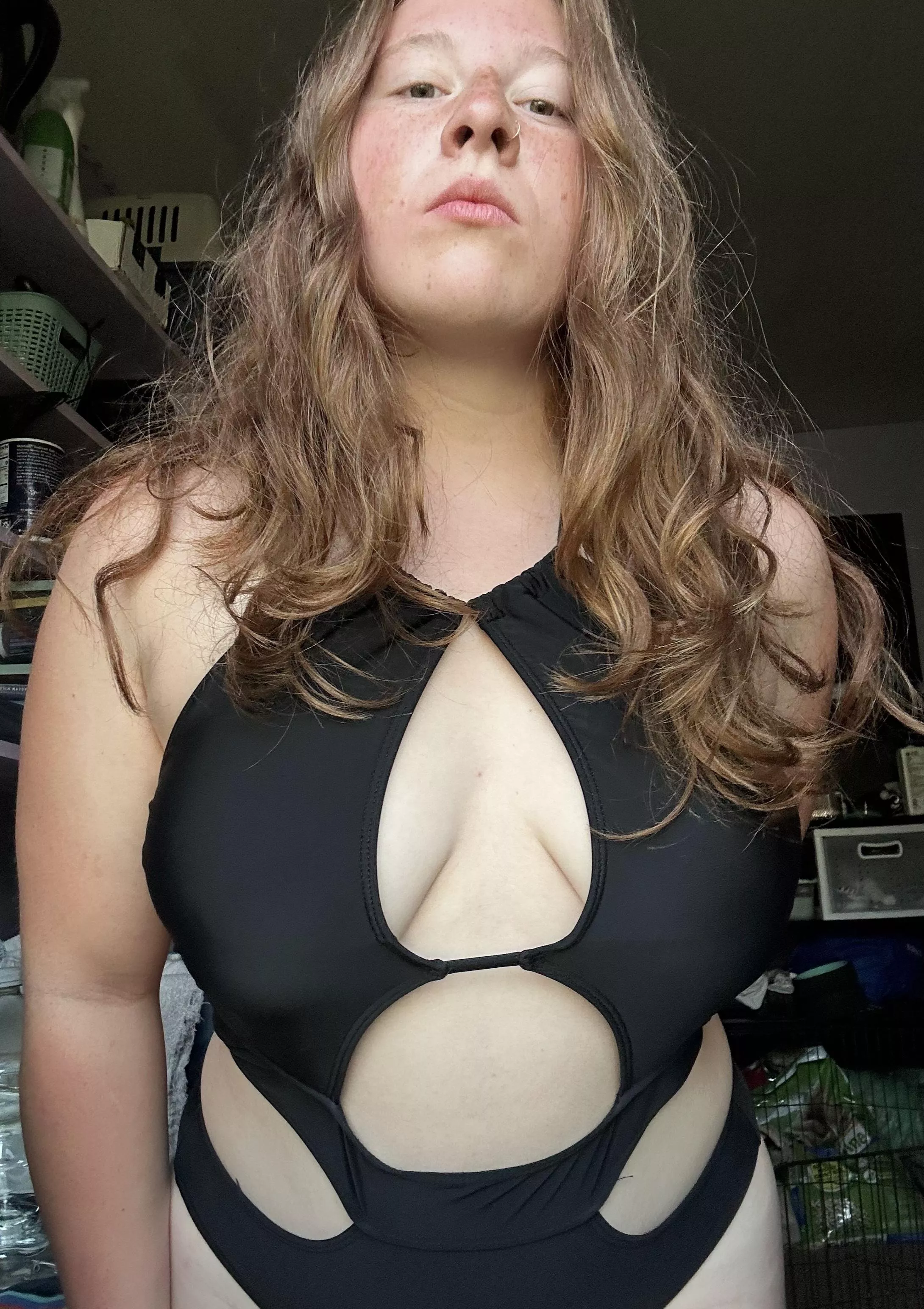 New piece 🤭 posted by 2FacedG3m1n1