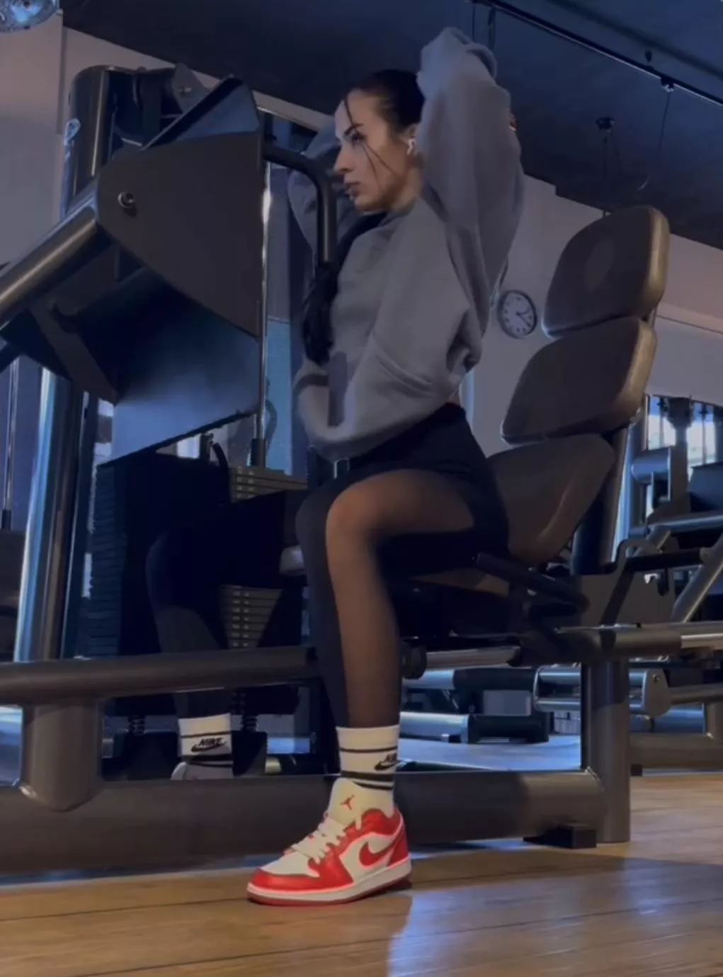 Sometimes i wish I had some sort of pussy air fan in[f]ront of me, I train really hard my tight pussy gets easily wet so I keep my legs open after sets kinda hoping someone comes in between them lol 😂🙈 posted by KristynaV9