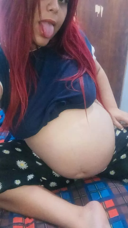 This tummy wants stuffing🐷 posted by AggravatingSwan2463