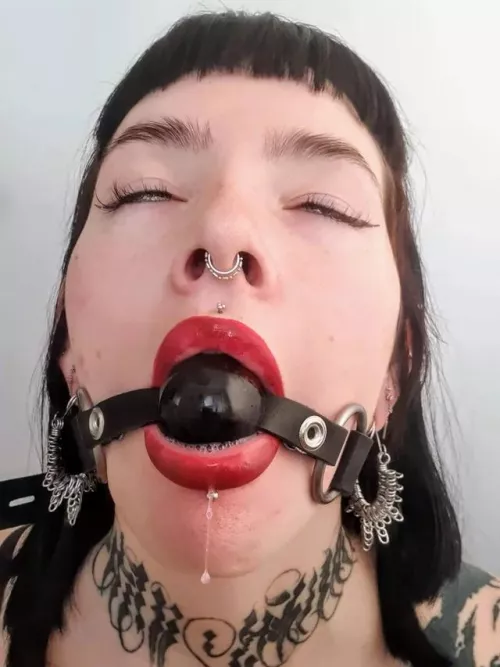 Uncontrollable drool 🤤 by that-ash