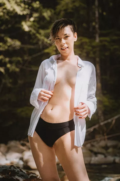 Who doesn't love a girl in an oversized shirt by KyloRenClub