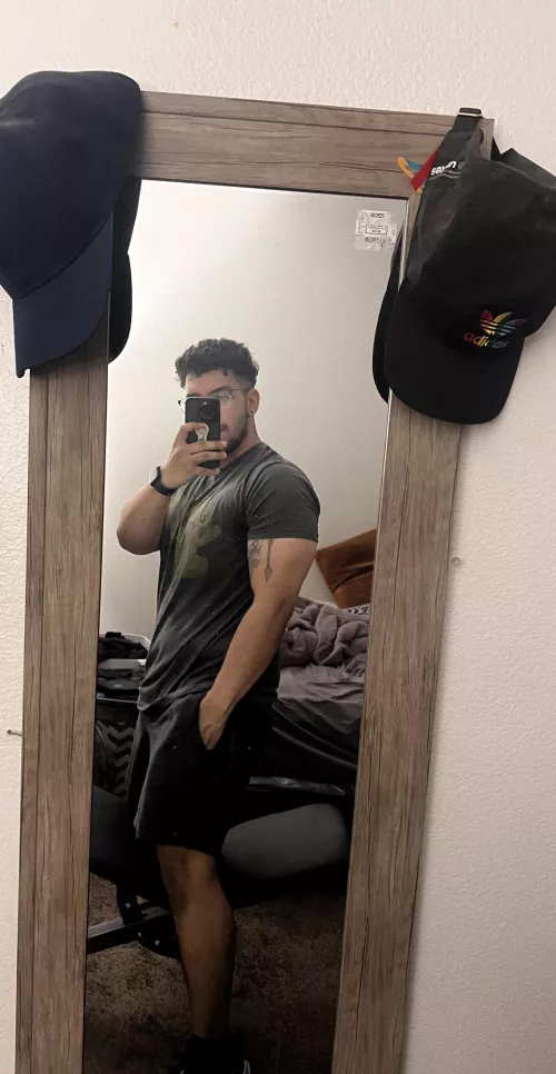 Workout done 💪 now time to check out new cod update by redwolf811