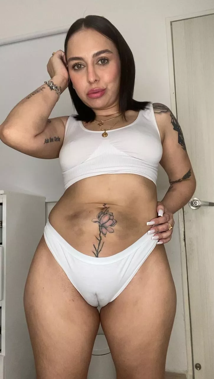 1 kid and still nice and firm in the right places posted by SnivelingToad