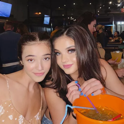 [2] Who do you take home from the club? by Blitz101r