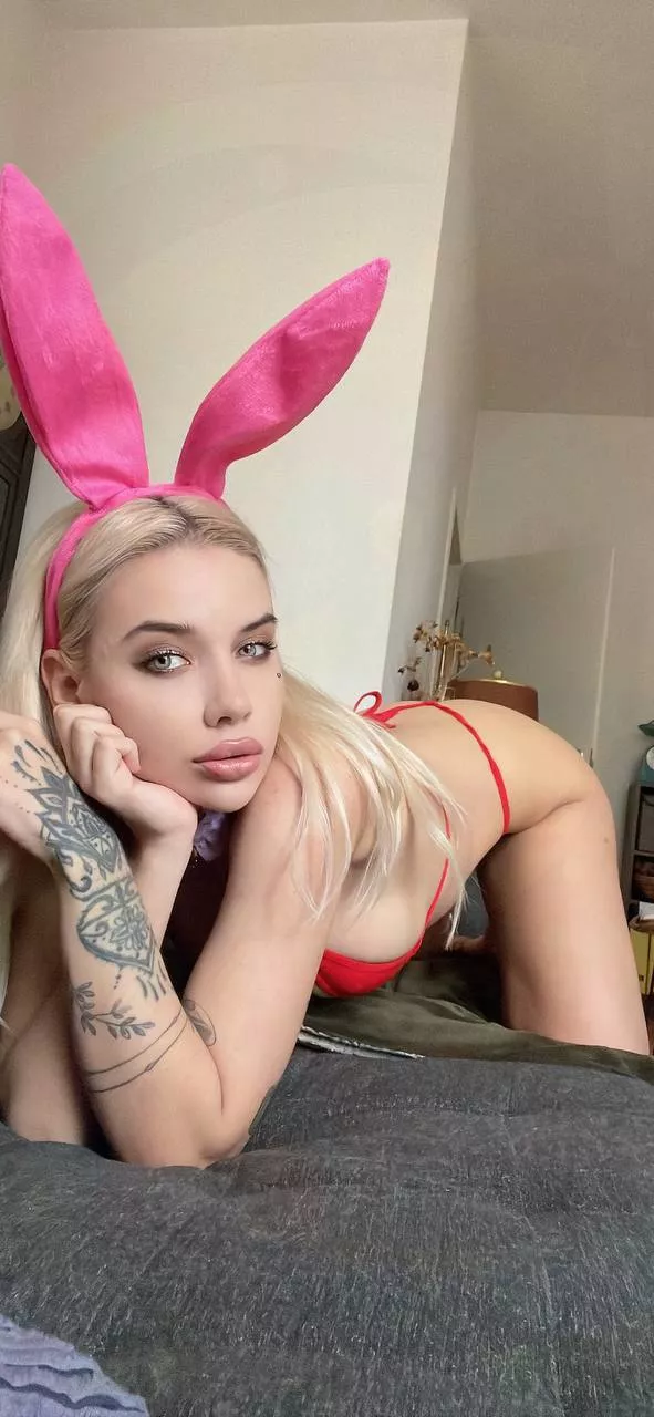 are into middle eastern brown? posted by Apprehensive_Use5225