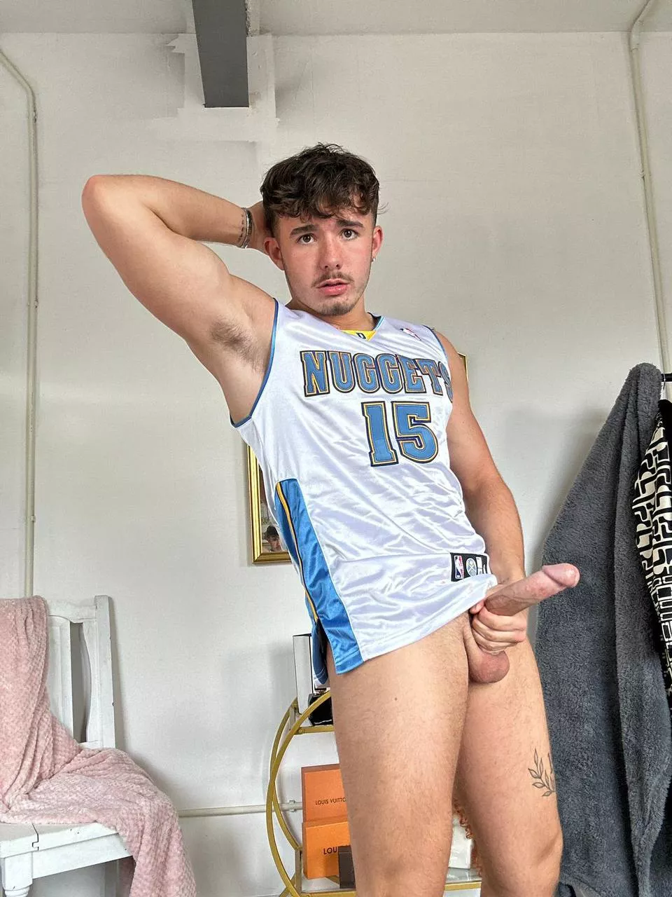 Are skinny guys with big dicks your thing? 🤔 posted by miserablythirstyst