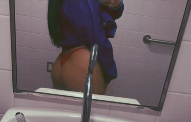 At work feeling naughty 💦🔥 by daytonaSRT