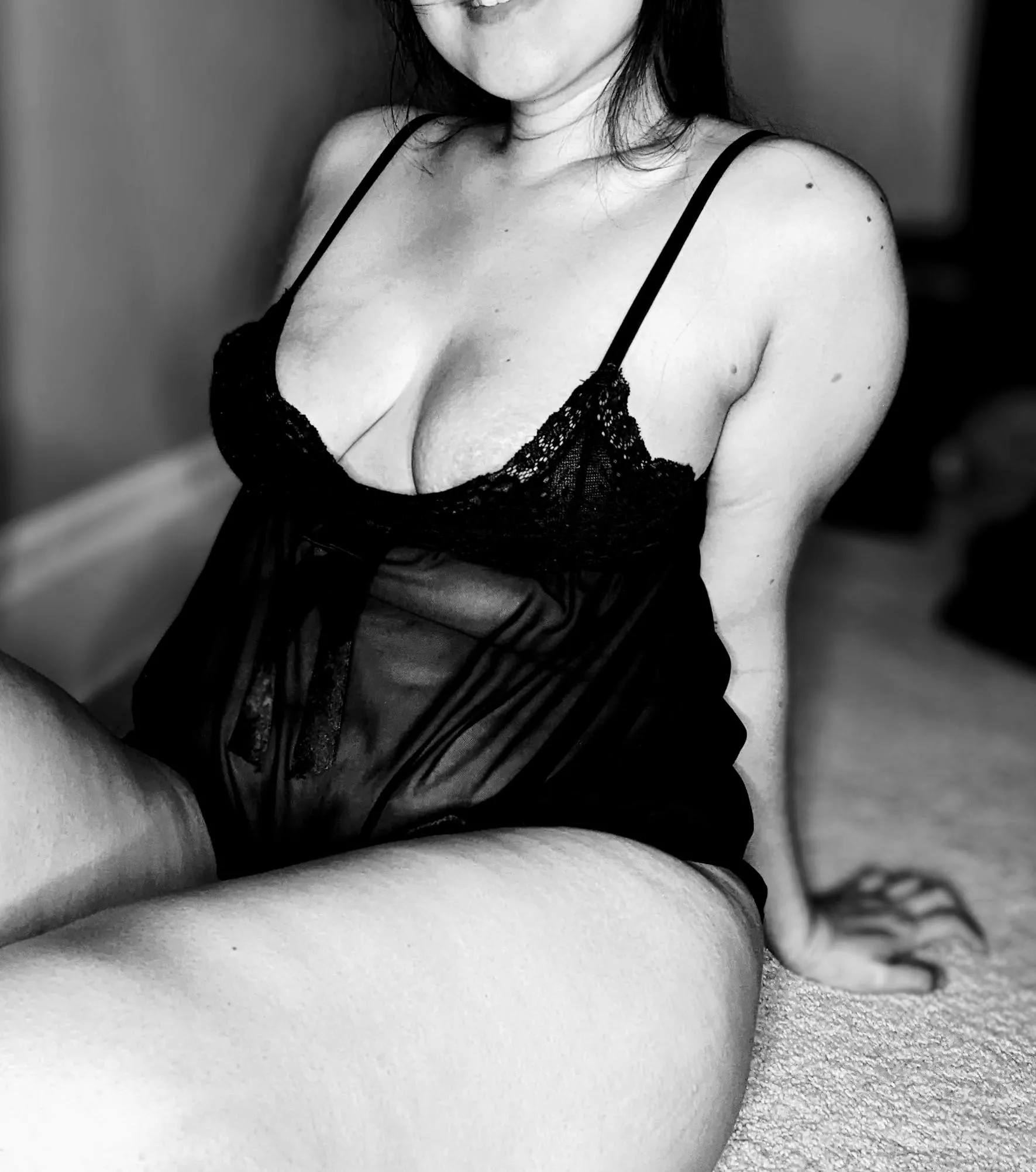 Black lingerie posted by mongoliansexyBBQ