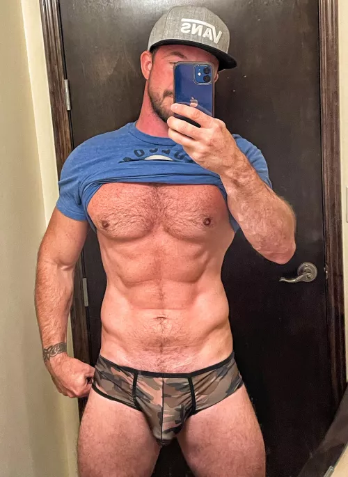 Bro (39) time? Let's hang by King_me84