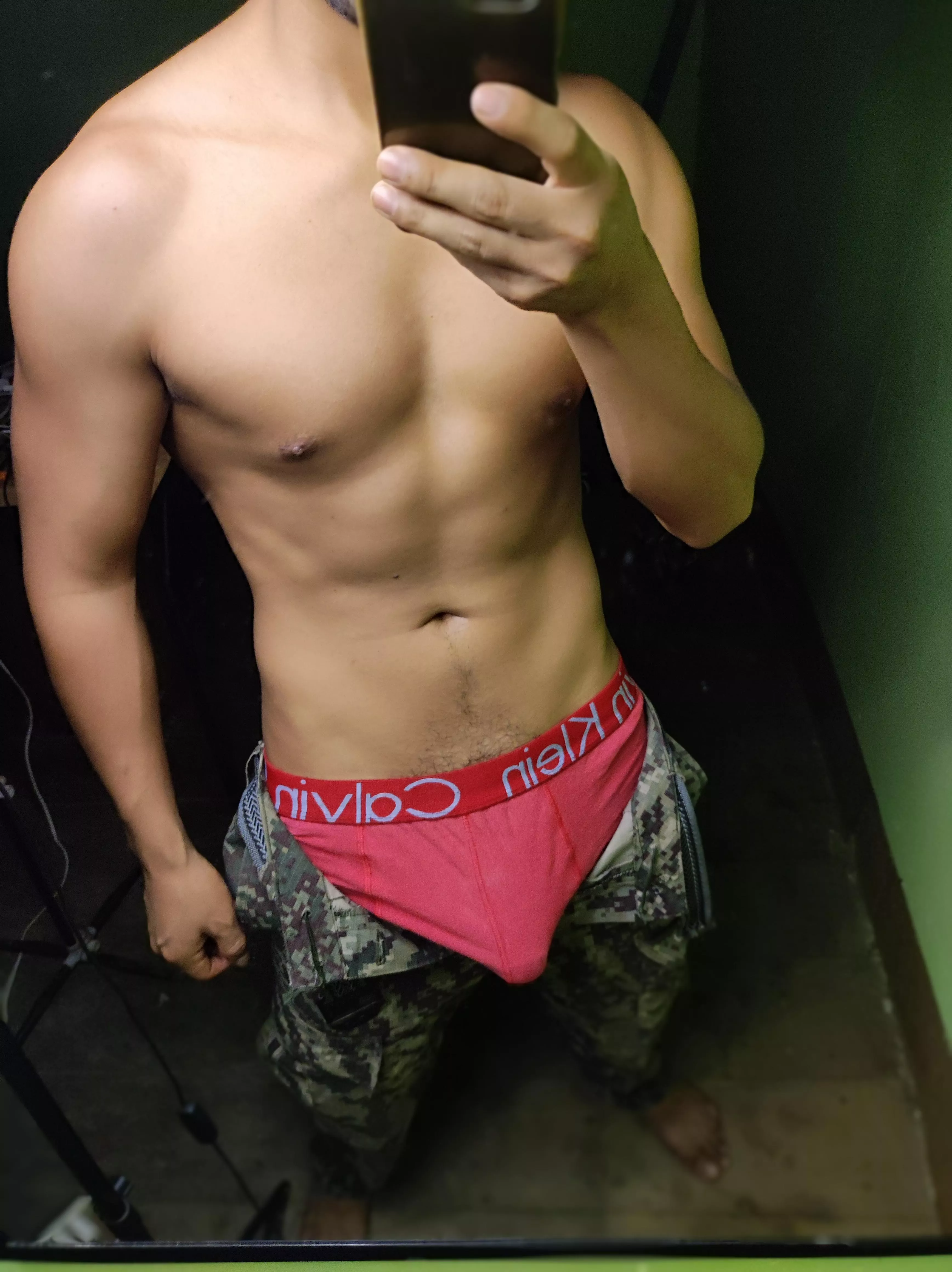 horny again posted by gonzalo_hillary