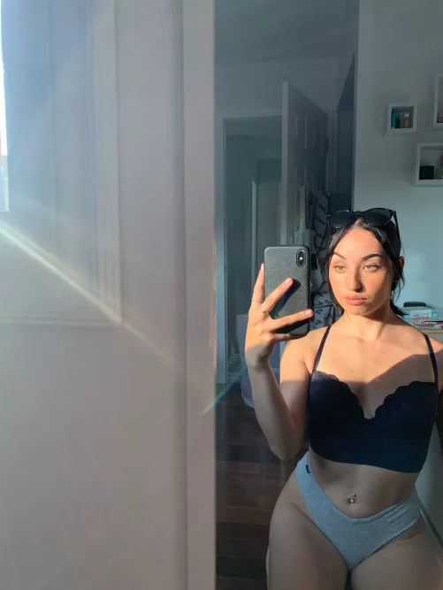 How do you like my tiny 18 year old body? by acrobaticdugout01