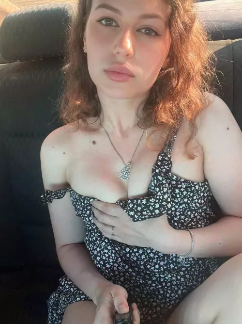 How naughty and hot do you think a Latina girl can be? by Jealous_Banana6324