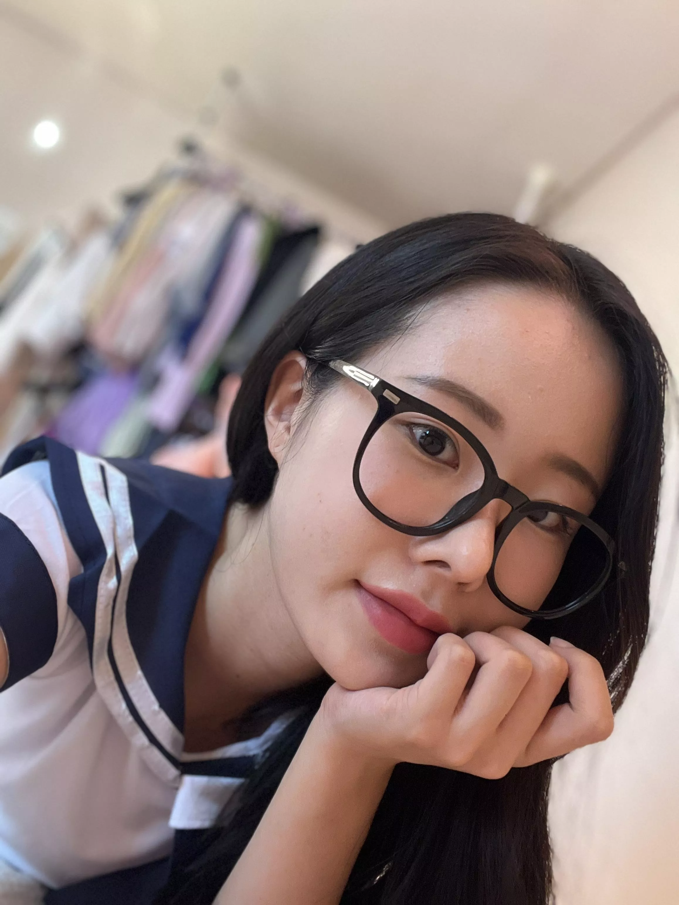 I look even more innocent in these glasses posted by Amelie_QA