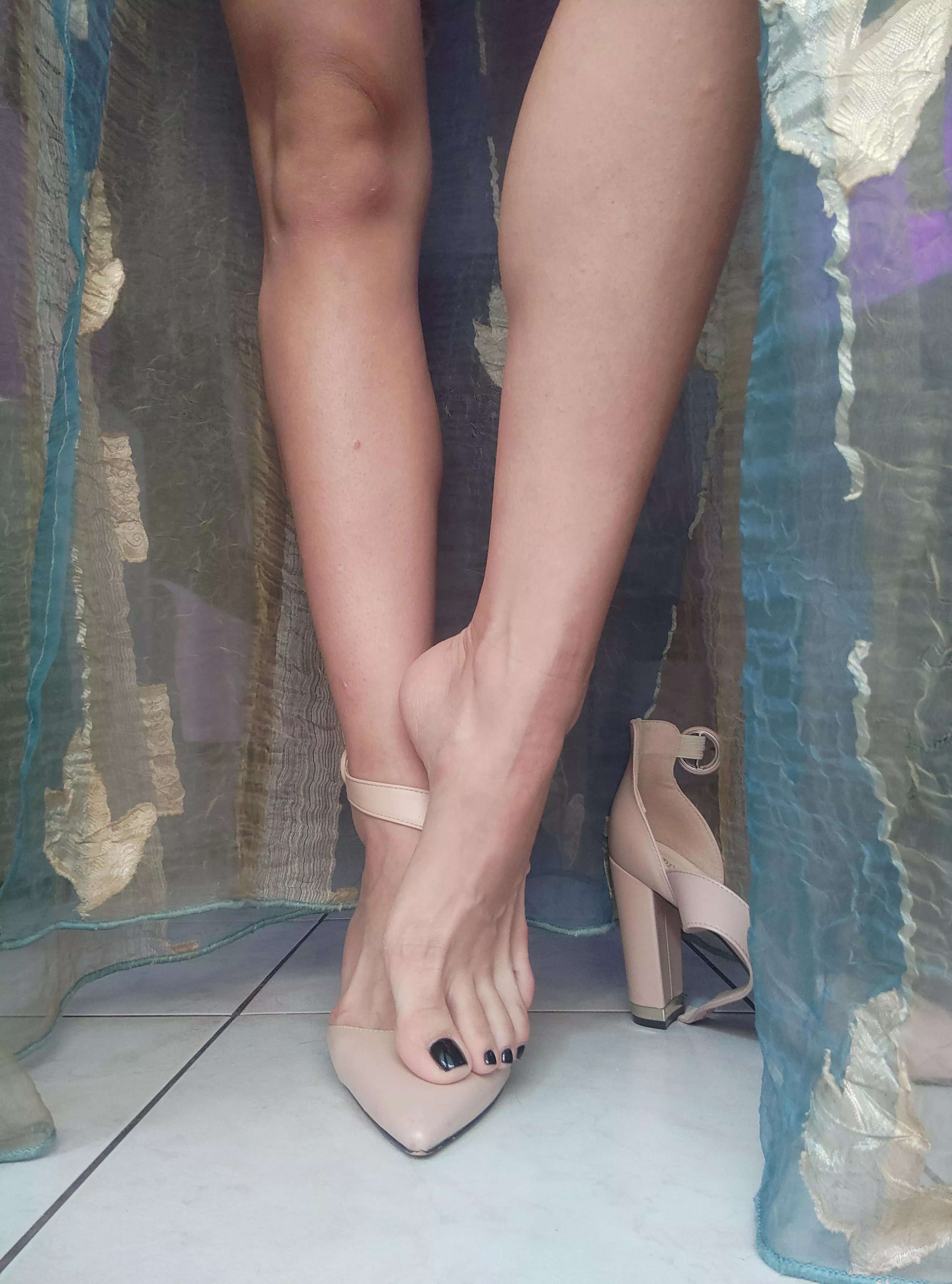 I wore them all day..wanna smell them? posted by Evenaginii