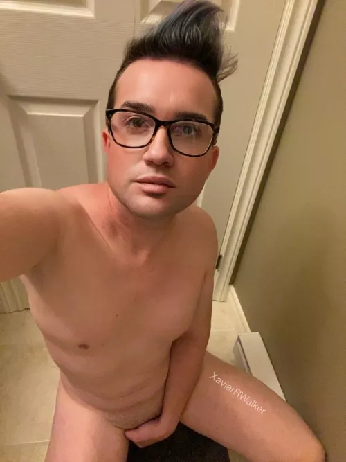 It’s Friday ❤️ who’s using me? 😈 by XavierRWalker