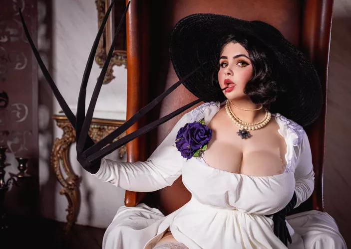 Lady Dimitrescu (Resident Evil Village) by Bunnie_wifey by Bunnie_wifey