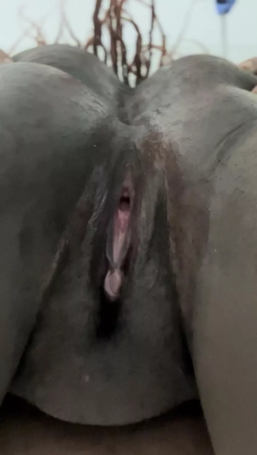 Let me know what my holes are missing 😩 posted by Darkskinprincess354