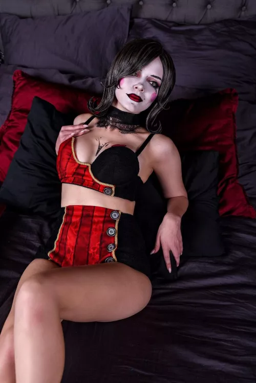 Mad Moxxi cosplay by Evenink by irina_sabetskaya