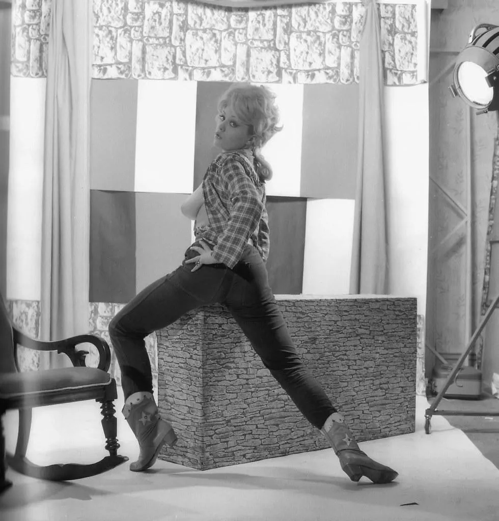 Margaret Nolan 1960's. posted by MugPuntertoo