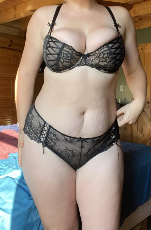 My wife wants to know if you'd fuck her by InfiniteM7