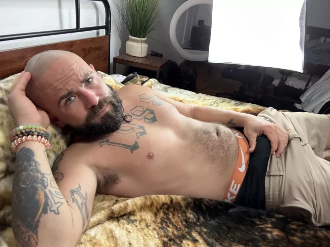 Playing with looks, but never with hearts. by sexypantsa_