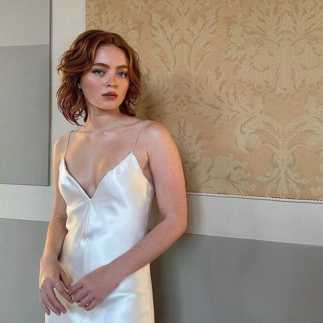 pleaseee help me cum for Sadie Sink posted by WinterSWN