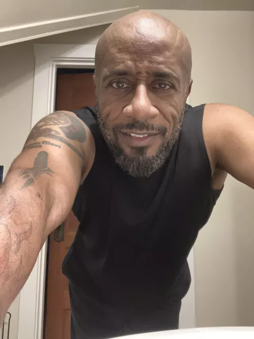 Ready to hit the gym. by Malachi_winking