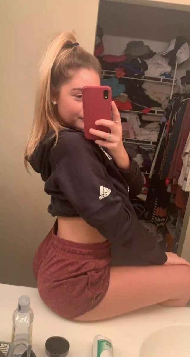 Selfie IUTR posted by mr_fucker69