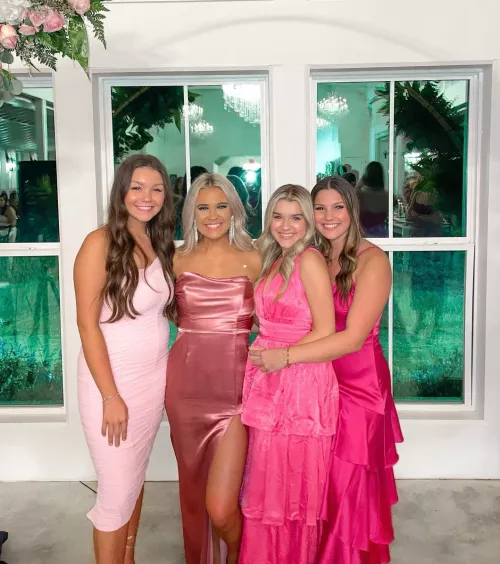 Shades of Pink by whitetoweltw