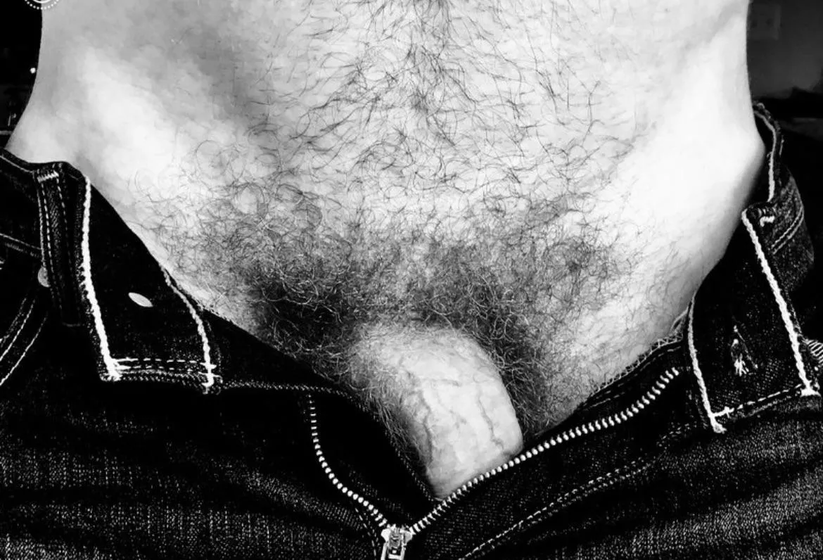 Sniff me deep posted by thickguy678