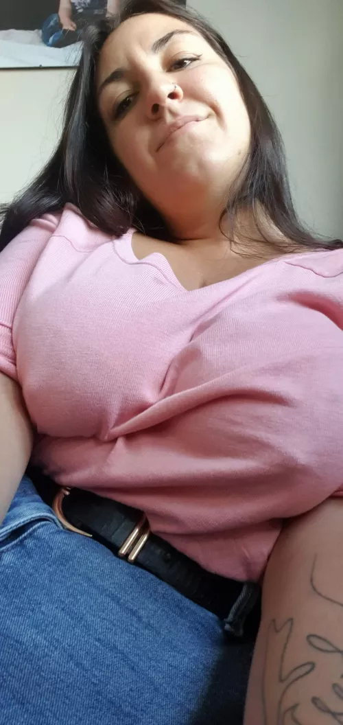 What's the perfect size? 🙈 by Aria_deme