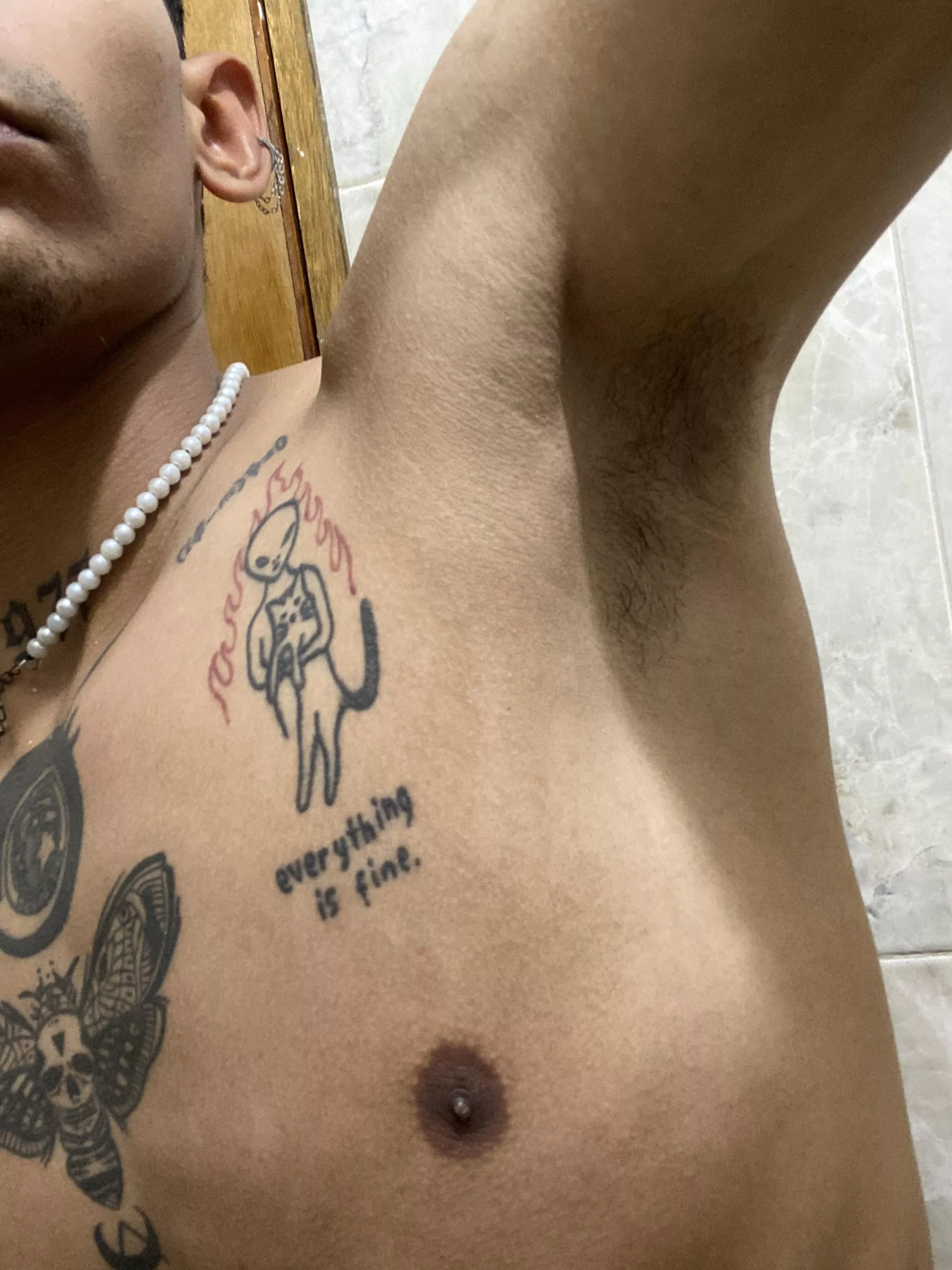 [21] It's sad when you don't have someone to suck you all day posted by Big-Cinamon