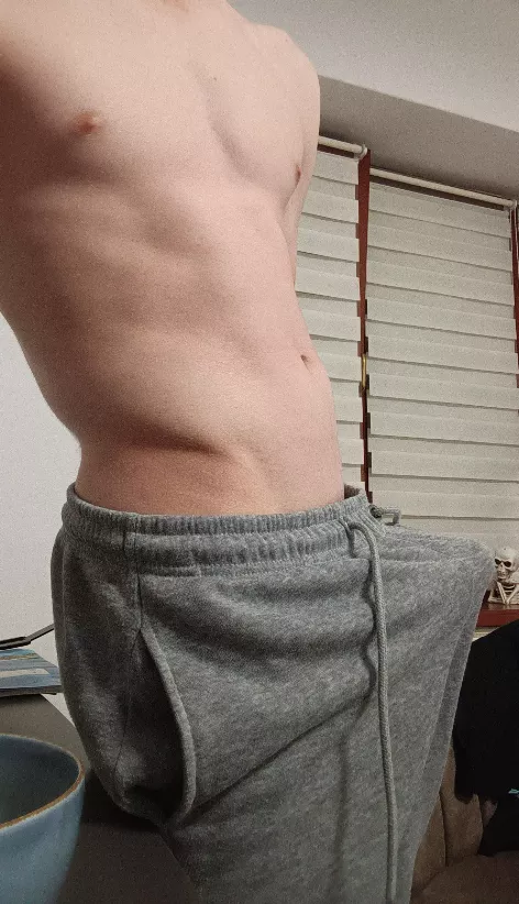 Anyone into hung skinny guys? posted by kovenfree1