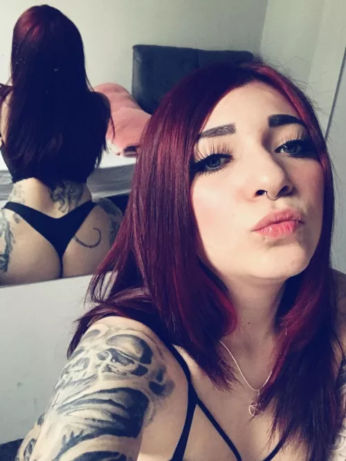 Can I be ur goth girlfriend by Sp00kyeSar4h