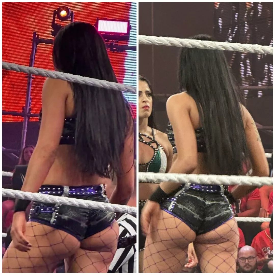 Cora Jade booty posted by BeckyLynchIsBetter