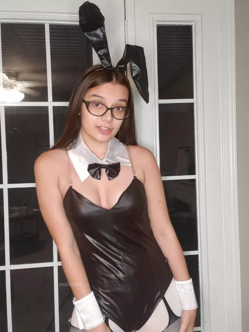 How can I serve you by AvaBunni