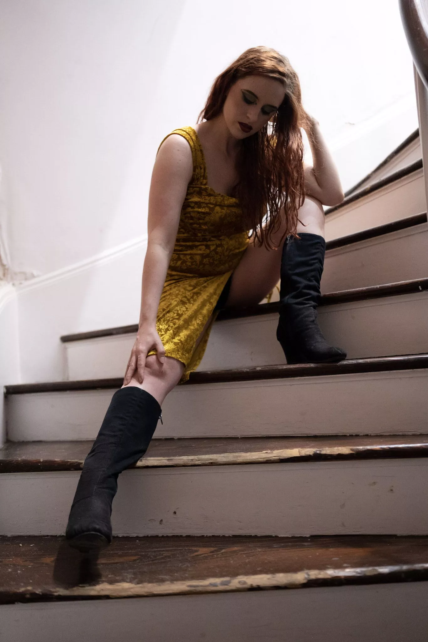 I love wearing something that show off my thick thighs posted by Morgan_Storm